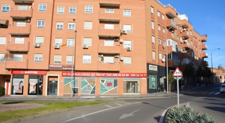 local calle Manuel Azaña